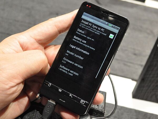 【海外散財取材】CES2012でスマホを見て聞いて触って買った！