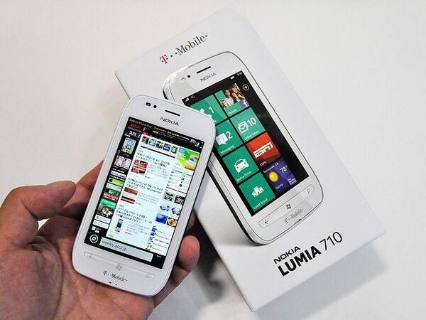 【海外散財取材】CES2012でスマホを見て聞いて触って買った！