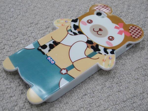 メタボな恐竜を筆頭にiPhone 4/4S用キャラクター系ケース大集合！