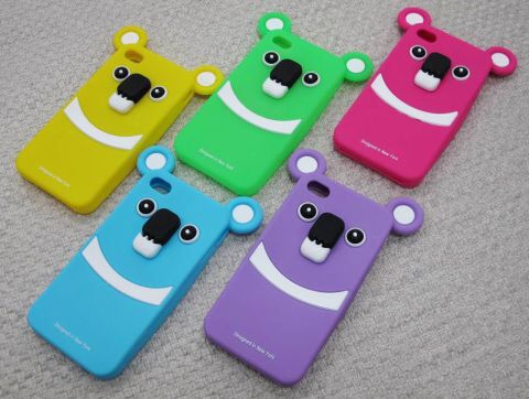 メタボな恐竜を筆頭にiPhone 4/4S用キャラクター系ケース大集合！