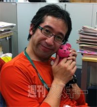 ポストペットのモモがロマンチック度を占う！　週アス編集部はロマンチストの巣窟だった!?