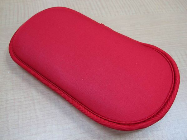 まったく異なるPS Vita用ケース4製品を試してみました