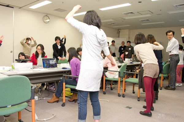 女子中高生向けのプログラミング講座“Scratchで体験する女子中高生のためのプログラミング・ワークショップ”が開催された。