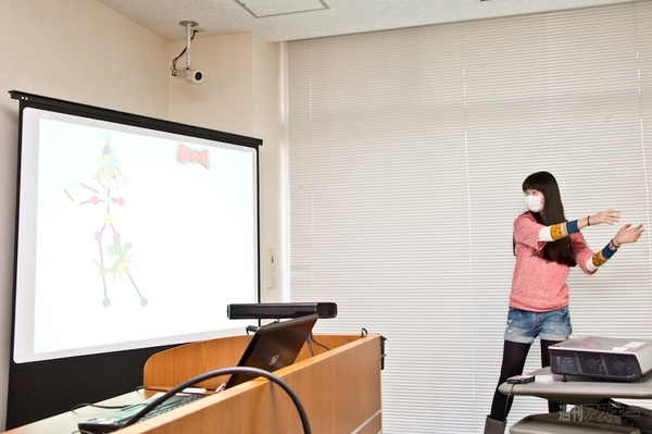 女子中高生向けのプログラミング講座“Scratchで体験する女子中高生のためのプログラミング・ワークショップ”が開催された。