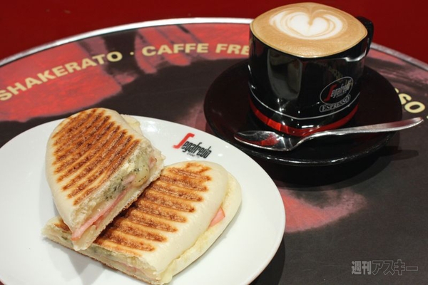 【アキバ食い倒れ部2012】カフェ1