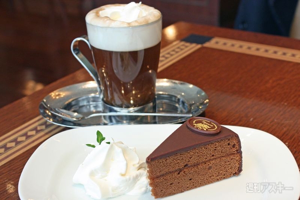 【アキバ食い倒れ部2012】カフェ1