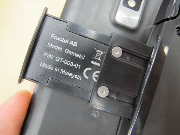 スマホにゲーム機の操作性を実現するBTゲームパッド