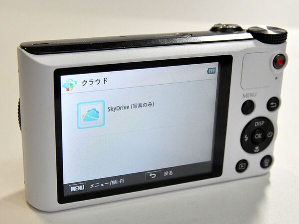 【海外製品】サムスン得意のWiFiコンデジが画質も機能もパワーアップ！
