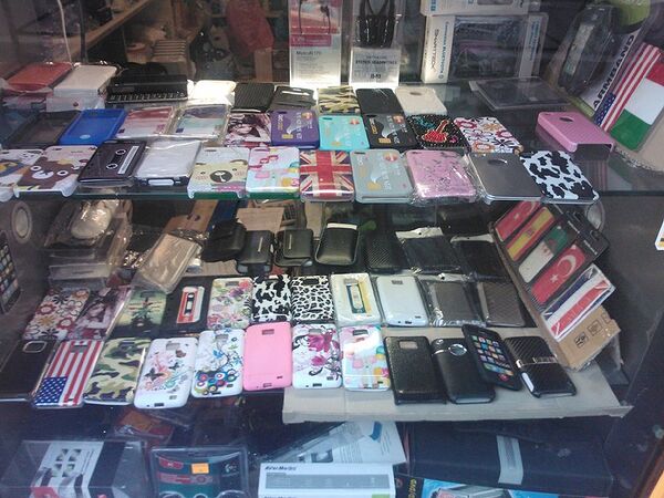 【山根博士敗北！】パリのモバイルはイマイチだった……