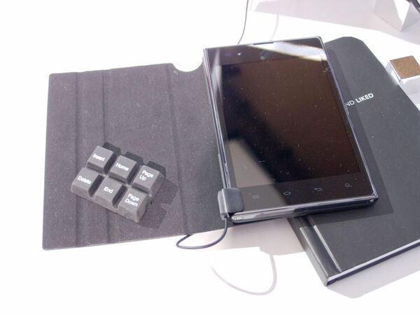 MWC2012：LGエレクトロニクスの5インチスマホはLTE対応!!　クアッドコア搭載モデルも爆速だっ！