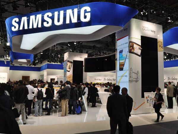 GALAXY Noteをアピールするサムスンブース