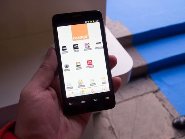MWC2012：ZTEがインテル入ってるスマホの新たなメーカーに！ さらに最新プラットフォームも発表!!