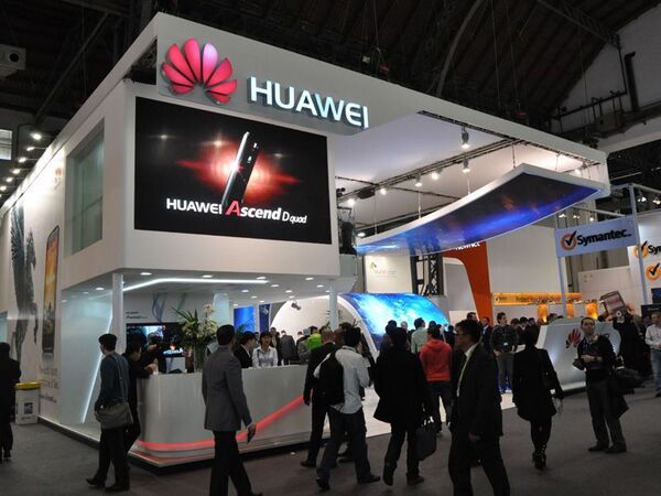 MWC2012：クアッドコア機を強力に推進しハイエンド市場に乗り出すファーウェイ
