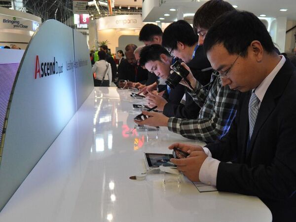 MWC2012：クアッドコア機を強力に推進しハイエンド市場に乗り出すファーウェイ