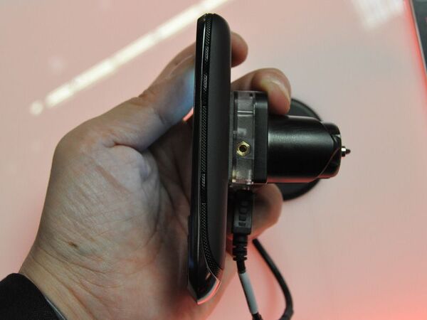 MWC2012：モトローラには最新スマートフォンが勢ぞろい