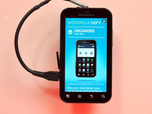 MWC2012：モトローラには最新スマートフォンが勢ぞろい