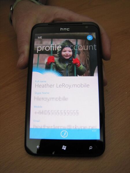 MWC2012：SkypeもメトロUI風な『Windows Phone for Skype』のすべて見せます