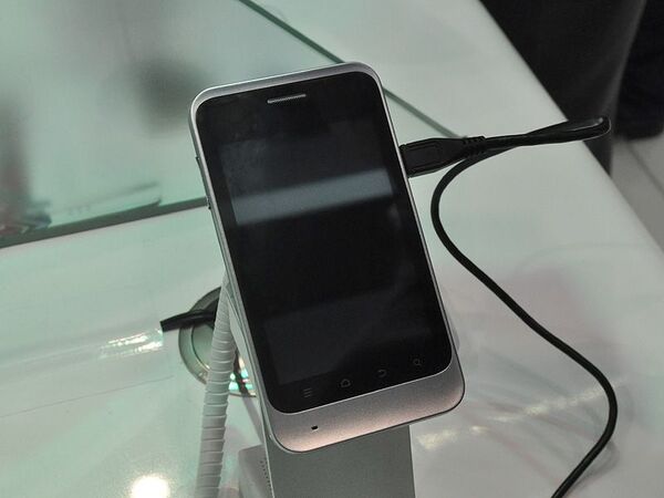 MWC2012：普及機メーカーから脱却し世界シェア3位を狙うZTE