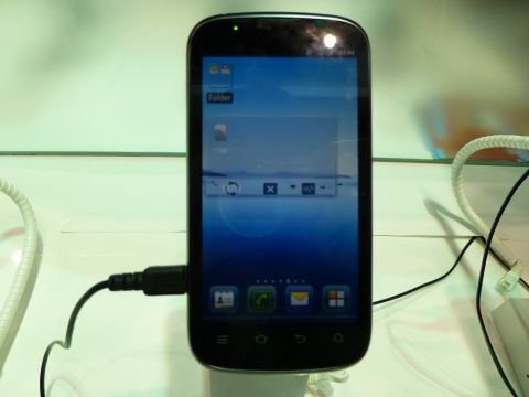 MWC2012：普及機メーカーから脱却し世界シェア3位を狙うZTE