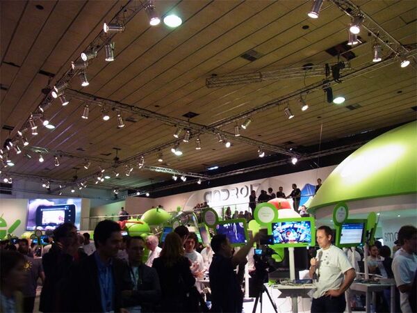 MWC2012：MWCにおけるWindows Phone端末の展示を総括【ななふぉ管理人寄稿】