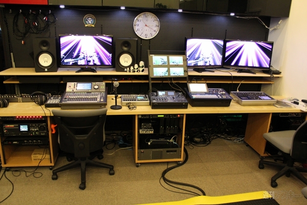 オレンジスタジオ