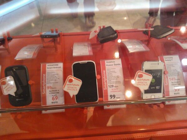 【海外買い物】イタリアはピザもスマホもオイシイ国！