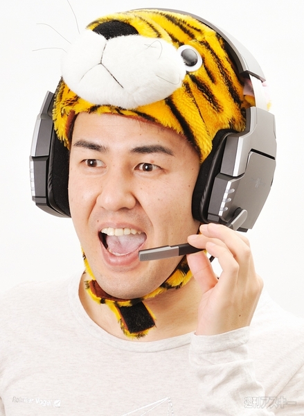 時代がようやく我々に追いついた！　Ultrabookプロモーションに虎人間現わる