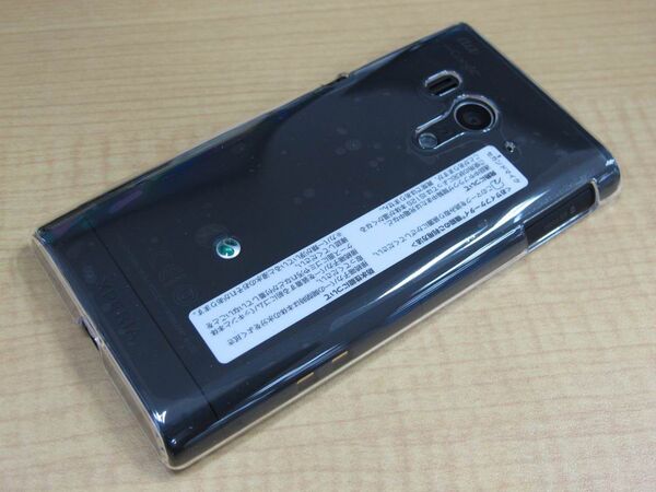 【本日発売】Xperia acro HD用ケース7製品最速レビュー