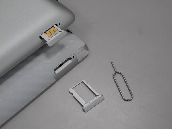 【緊急企画】新iPadとiPad 2の画面・速度・写真画質を徹底比較！