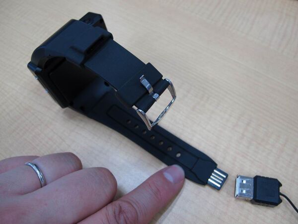 【スパイ大作戦？】実に怪しげなAndroid搭載腕時計を試す