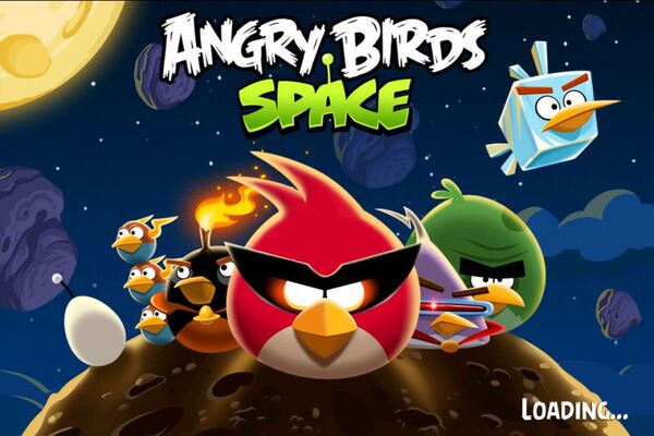 重力を利用してミヨ ンと倒す快感 Angry Birds Space Dl開始 週刊アスキー