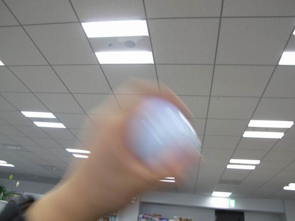 【まるでハロ？】スマホで操作するカワユス球体『Sphero』