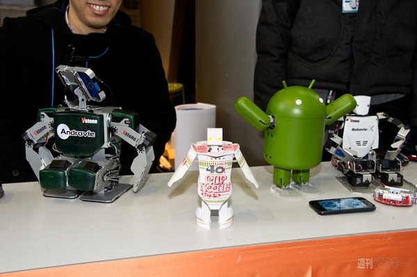 【ABC2012春】カップヌードル変身ロボから胸の高鳴りを伝える斬新システムなど盛りだくさん！