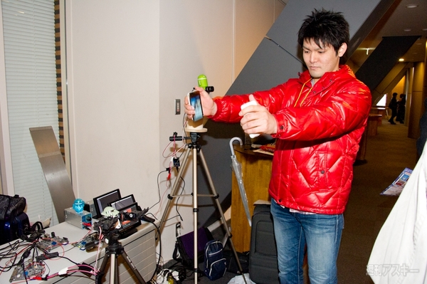 【ABC2012春】カップヌードル変身ロボから胸の高鳴りを伝える斬新システムなど盛りだくさん！