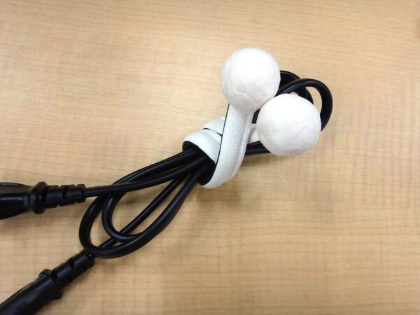 『超くねくねスマホケーブル』ができるまで