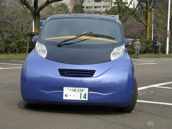 EV試作車『SIM-WIL』