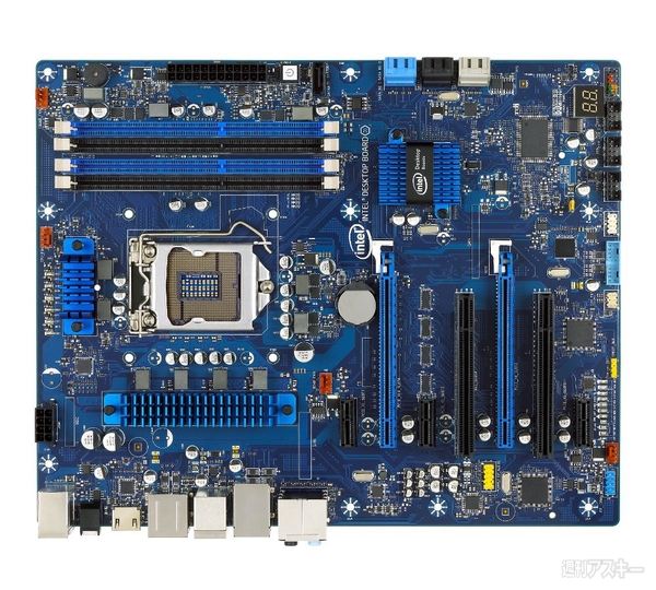 インテル7シリーズ採用マザーボード