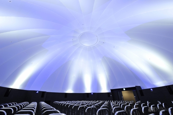 ガンダムフロント東京