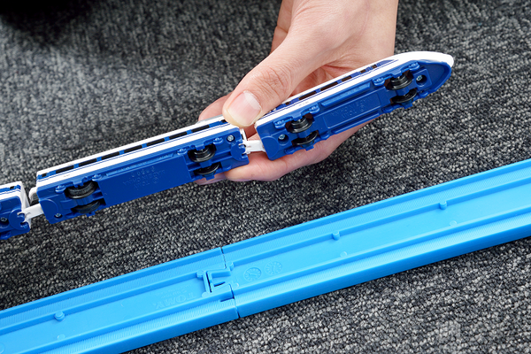 プラレールアドバンス