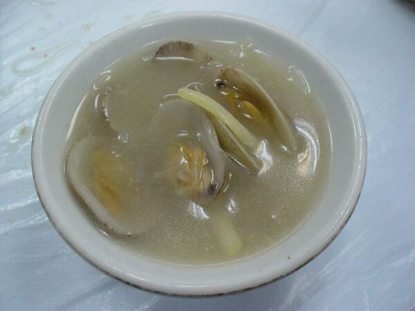 引越し記念！よりぬき東京カレー日記（３） ホンコンの出没スポット（前編）