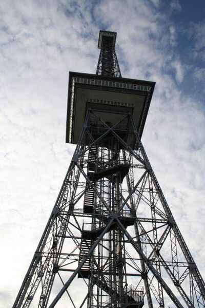 引越し記念！ よりぬき東京カレー日記（５） 鉱石ラジオとアインシュタイン