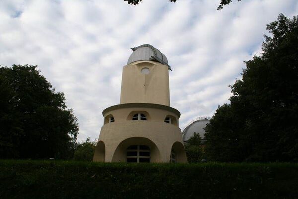 引越し記念！ よりぬき東京カレー日記（５） 鉱石ラジオとアインシュタイン