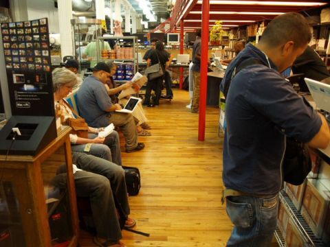 引越し記念！ よりぬき東京カレー日記（10） アップルストアじゃないんだよ