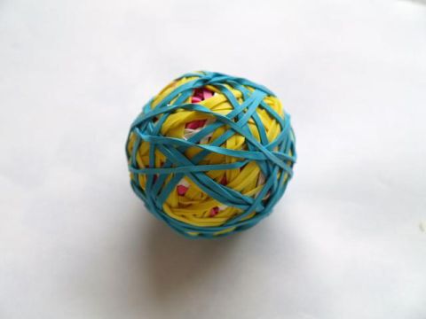 引越し記念！ よりぬき東京カレー日記（15） 世界的な「輪ゴム玉」ブーム