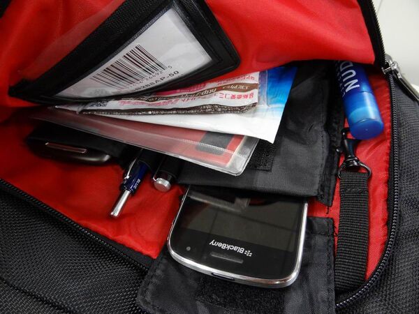 新iPadとMacBook Airを同時収納できるナップザックが頼もしすぎ