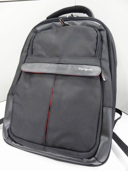 新iPadとMacBook Airを同時収納できるナップザックが頼もしすぎ