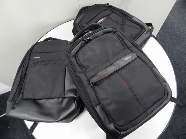 新iPadとMacBook Airを同時収納できるナップザックが頼もしすぎ