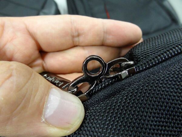 新iPadとMacBook Airを同時収納できるナップザックが頼もしすぎ