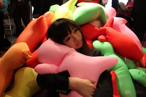 存在感伝達メディア『ハグビー』