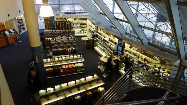 GWにヨーロッパに行ったらデジモノを買おう！